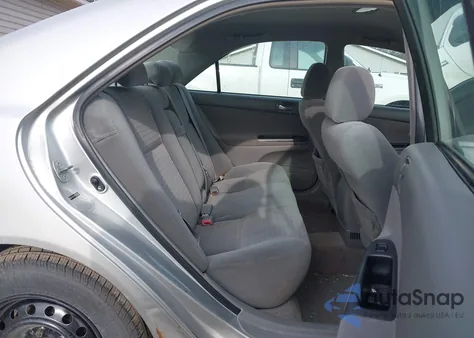 2005 Toyota Camry Le from USA, damaged, VIN 4T1BE32K85U089225